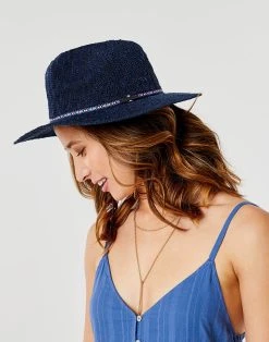 Capistrano Crushable Hat For Women